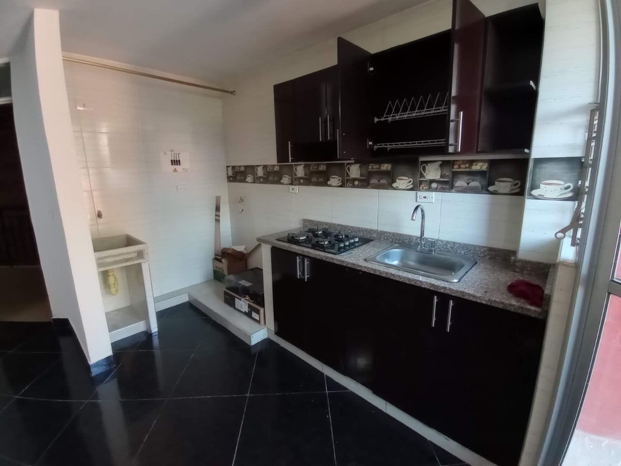 SE VENDE APARTAMENTO - GRAN OPORTUNIDAD DE INVERSION - Image 5